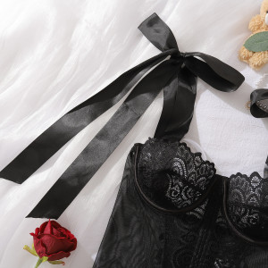Corset sexy en dentelle et maille avec armatures