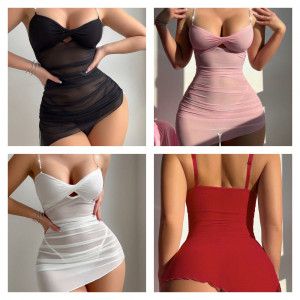 Robe lingerie asymétrique transparente