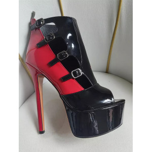 Bottines montantes à plateforme et bout ouvert avec boucle