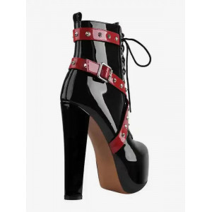 Bottines à rivets et à talons épais