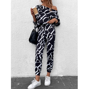 Ensemble sweat-shirt et pantalon de survêtement