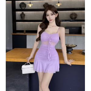 Robe courte volantée à bretelles
