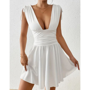 Robe blanche mini élégante sans manches  - Col en V profond avec détail froncé