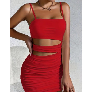Robe mini sexy à col halter avec design découpé