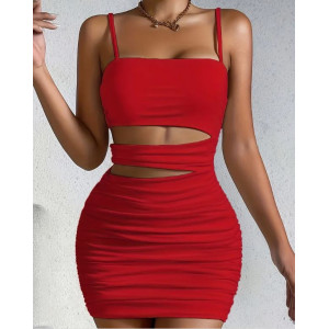 Robe mini sexy à col halter avec design découpé