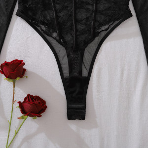 Body dentelle ajourée à découpes florales - Noir