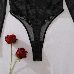 Body dentelle ajourée à découpes florales - Noir