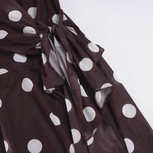 Robe à pois, décolleté plongeant en V, dos nu - Marron