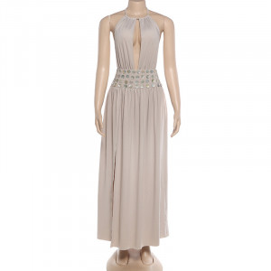 Robe longue fendue décolletée et dos nu