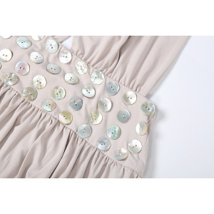 Robe longue fendue décolletée et dos nu