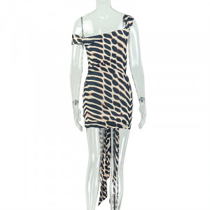 Robe courte col plissé asymétrique - Léopard