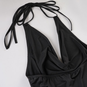 Robe dos nu à rivets  - Noir