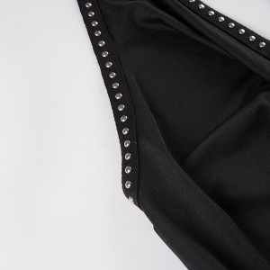 Robe dos nu à rivets  - Noir