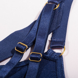 Ensemble lingerie sexy bleu marine – Soutien-gorge pigeonnant & culotte à détails dorés